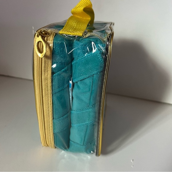 The Sleep Styler Foam Rollers Curlers - Blue 8ct Large (6 inch) Rollers - Picture 2 of 11